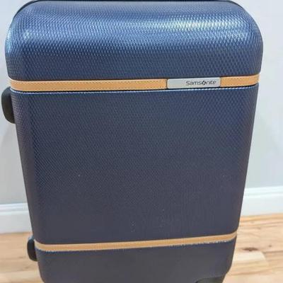 Samsonite Suitcase 