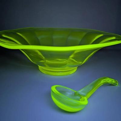 Uranium Glass Bowl and Spoon 