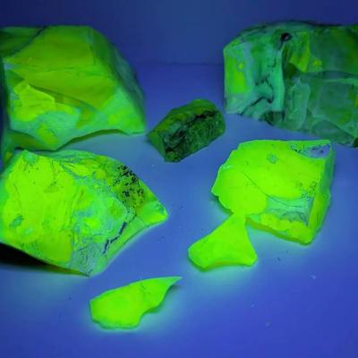 Fenton Uranium Custard Slag Glass Cullet #2