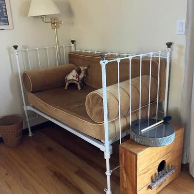 Sale Photo Thumbnail #33