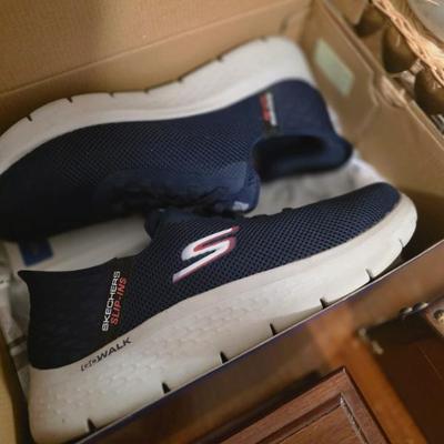 Sale Photo Thumbnail #10