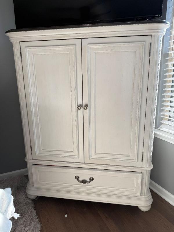 Sale Photo Thumbnail #14