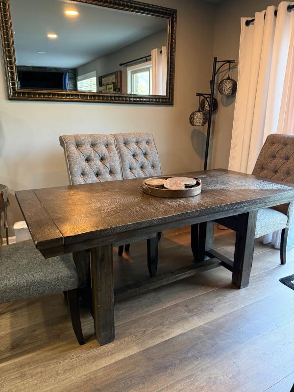 Sale Photo Thumbnail #17