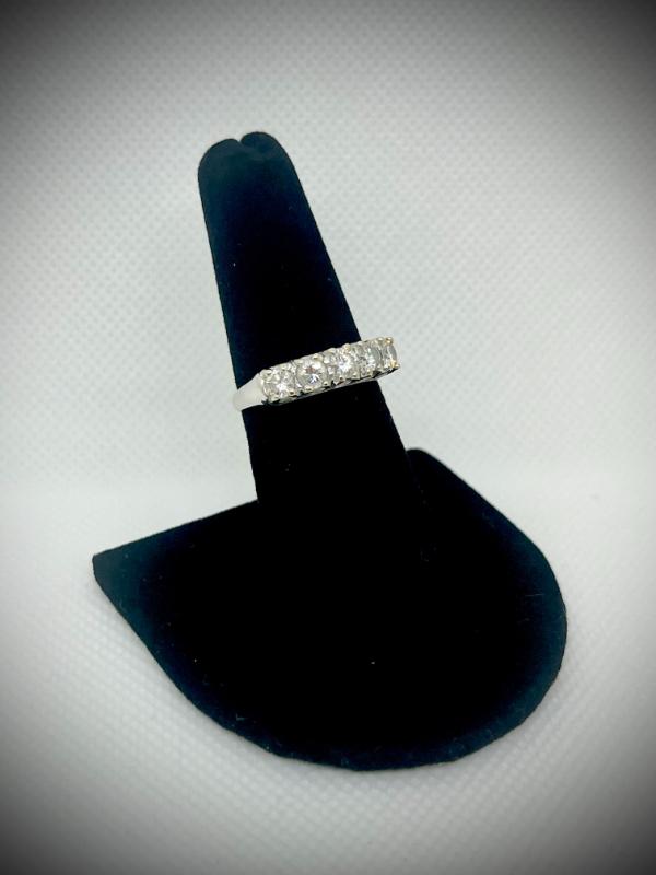 Sale Photo Thumbnail #114