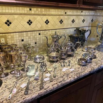 Sale Photo Thumbnail #100