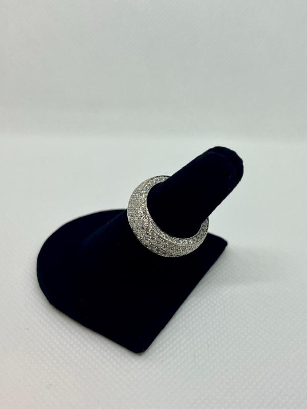 Sale Photo Thumbnail #117