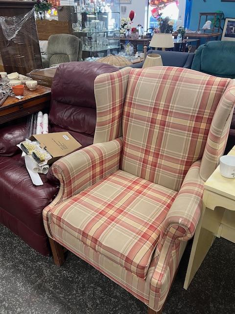 Sale Photo Thumbnail #45