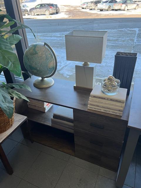 Sale Photo Thumbnail #2