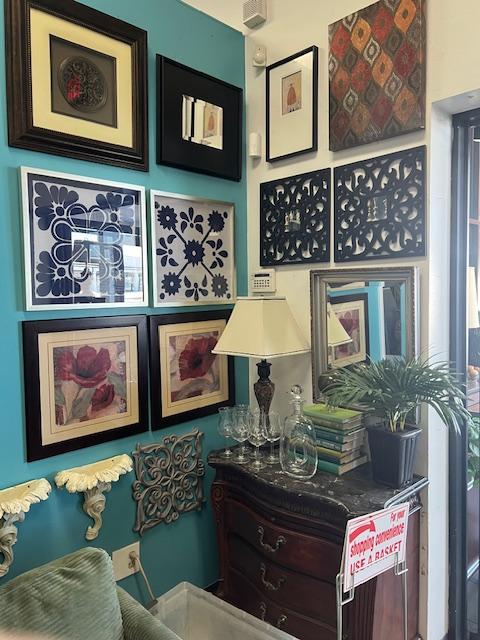 Sale Photo Thumbnail #13