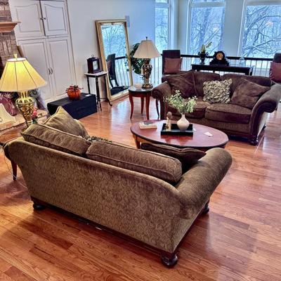 Sale Photo Thumbnail #4