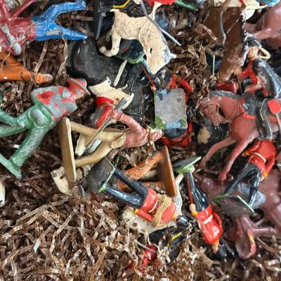 Sale Photo Thumbnail #33