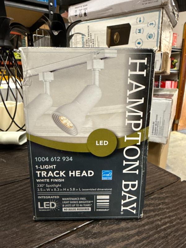 Sale Photo Thumbnail #672