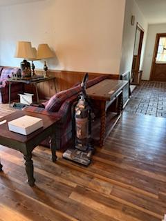 Sale Photo Thumbnail #18