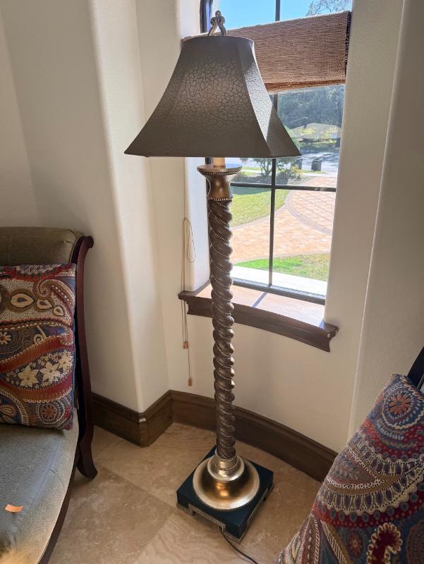 Sale Photo Thumbnail #31