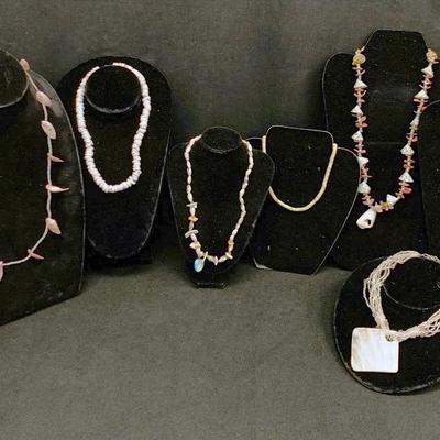 Fashion Jewelry - Shell Necklaces With Color
