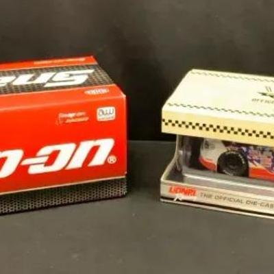 Auto World And Lionel Racing 1:24 Collectibles- Cruz Pendragon And Akinori Ogata 