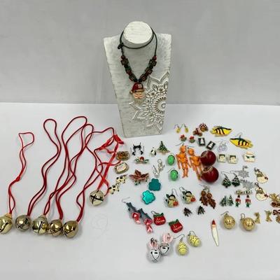 Holiday + Novelty Jewelry 