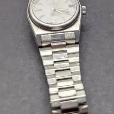 Tissot Seastar Quartz Watch 33027