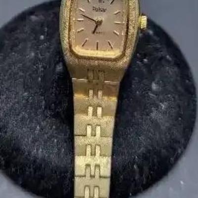 Pulsar Quartz 150945 Y590-5009 Watch