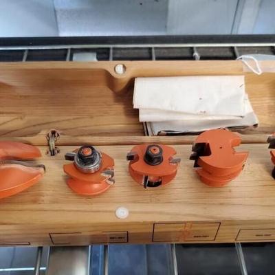 Sale Photo Thumbnail #128