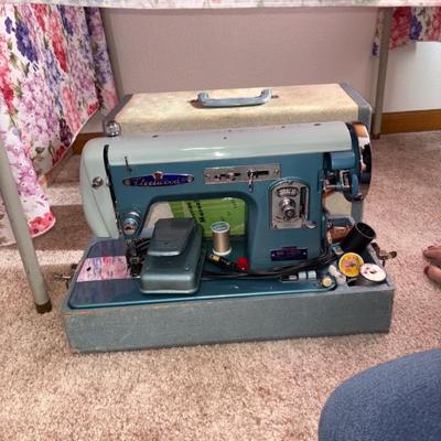 Sale Photo Thumbnail #57