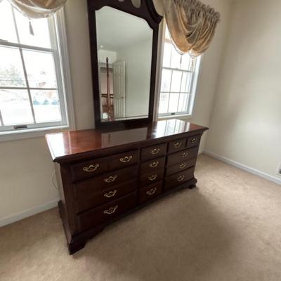 Sale Photo Thumbnail #42