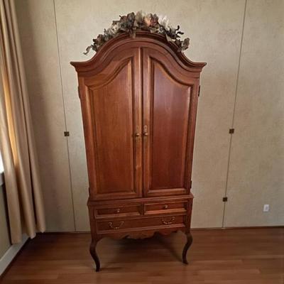 Sale Photo Thumbnail #77