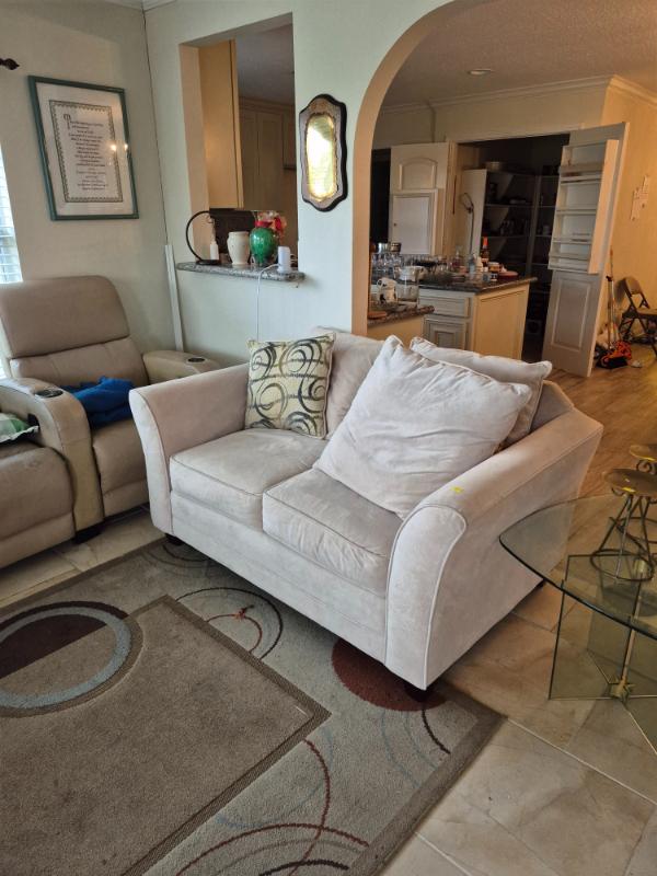 Sale Photo Thumbnail #13