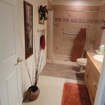 Sale Photo Thumbnail #126