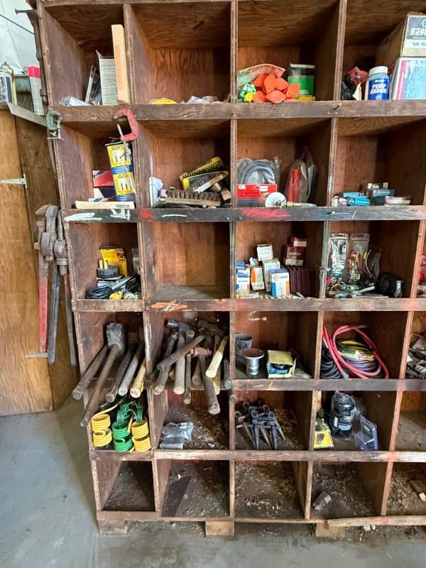 Sale Photo Thumbnail #184