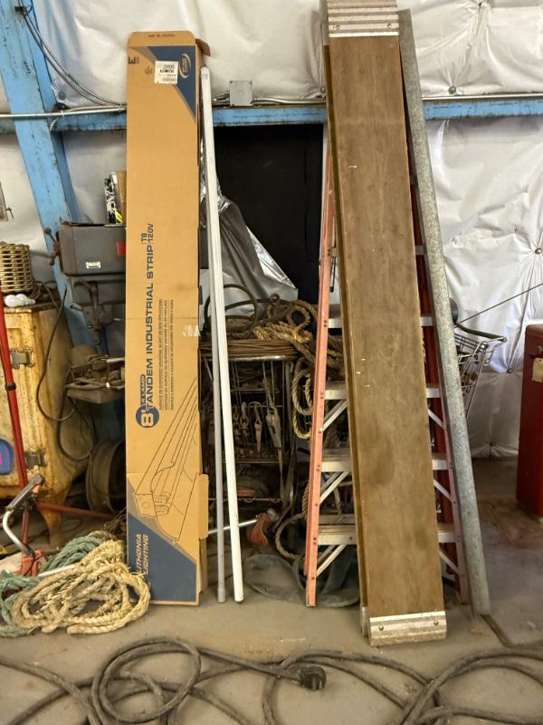 Sale Photo Thumbnail #195