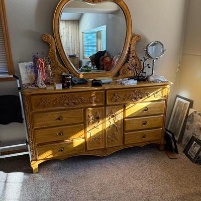 Sale Photo Thumbnail #79