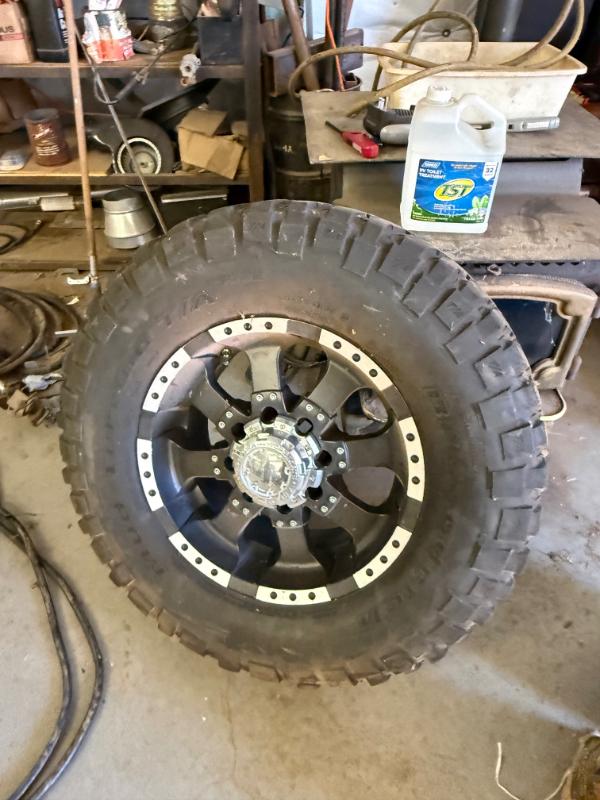 Sale Photo Thumbnail #192