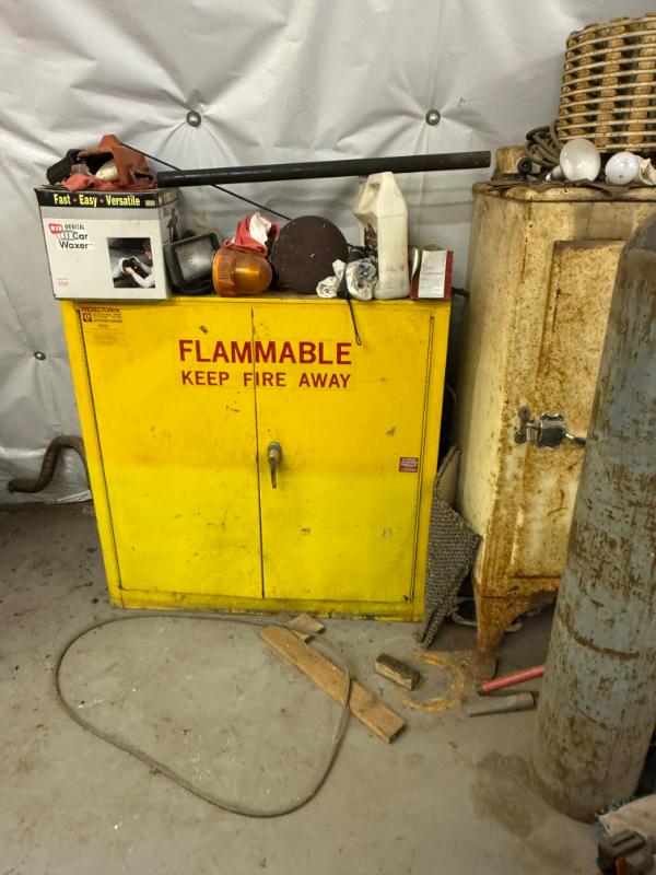 Sale Photo Thumbnail #199