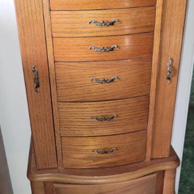 Sale Photo Thumbnail #58