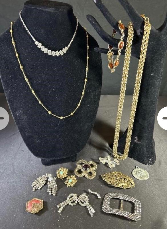 Sale Photo Thumbnail #10