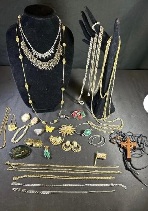 Sale Photo Thumbnail #14