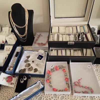 Sale Photo Thumbnail #101