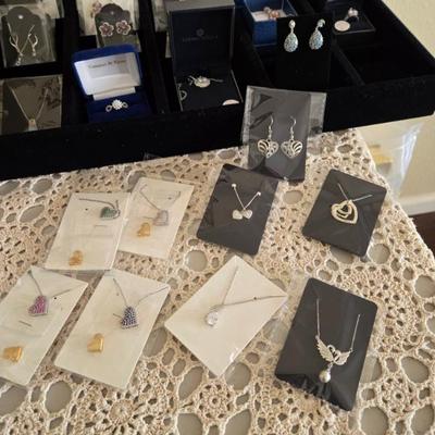 Sale Photo Thumbnail #104