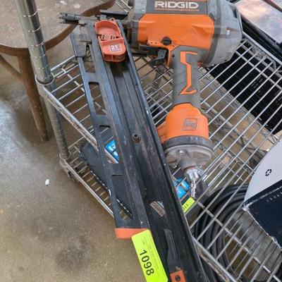 Sale Photo Thumbnail #147