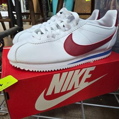 Sale Photo Thumbnail #246