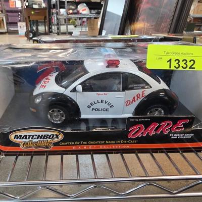 Sale Photo Thumbnail #383