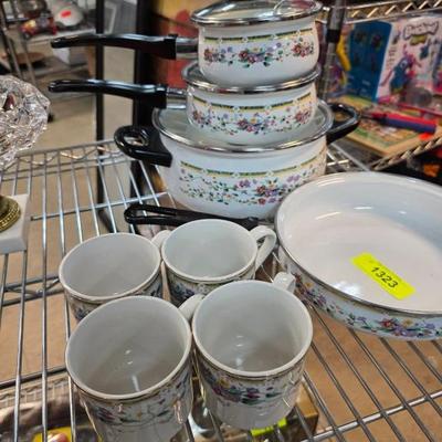 Sale Photo Thumbnail #374