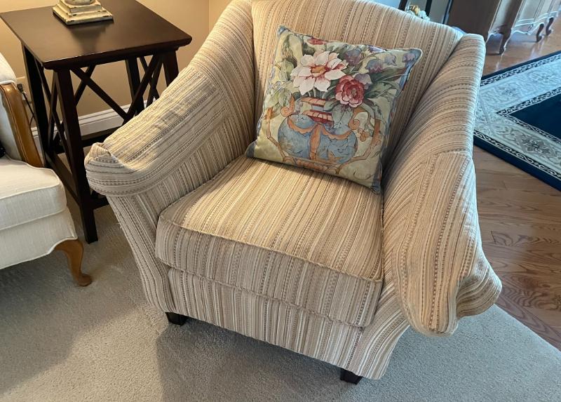 Sale Photo Thumbnail #8