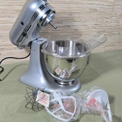 Sale Photo Thumbnail #366