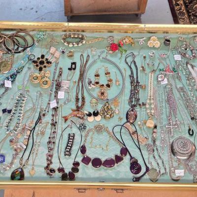 Sale Photo Thumbnail #183