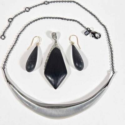 Sale Photo Thumbnail #320