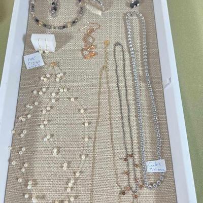 Sale Photo Thumbnail #428