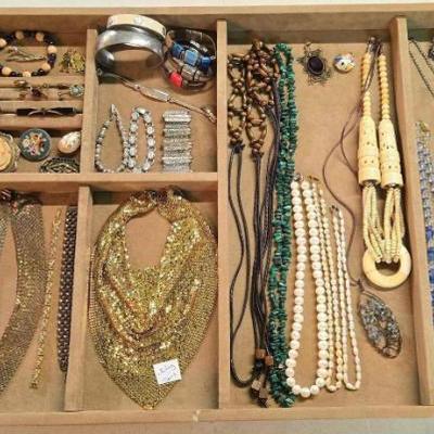 Sale Photo Thumbnail #478