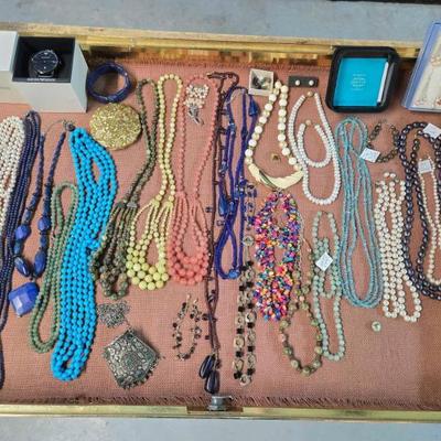 Sale Photo Thumbnail #172